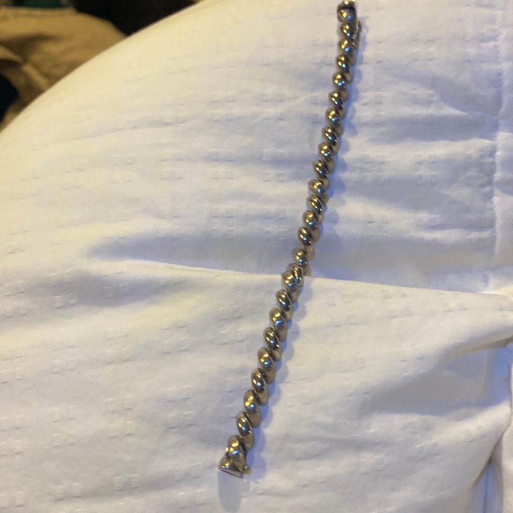 925 sterling silver chunky bracelet.. approx 7.5”